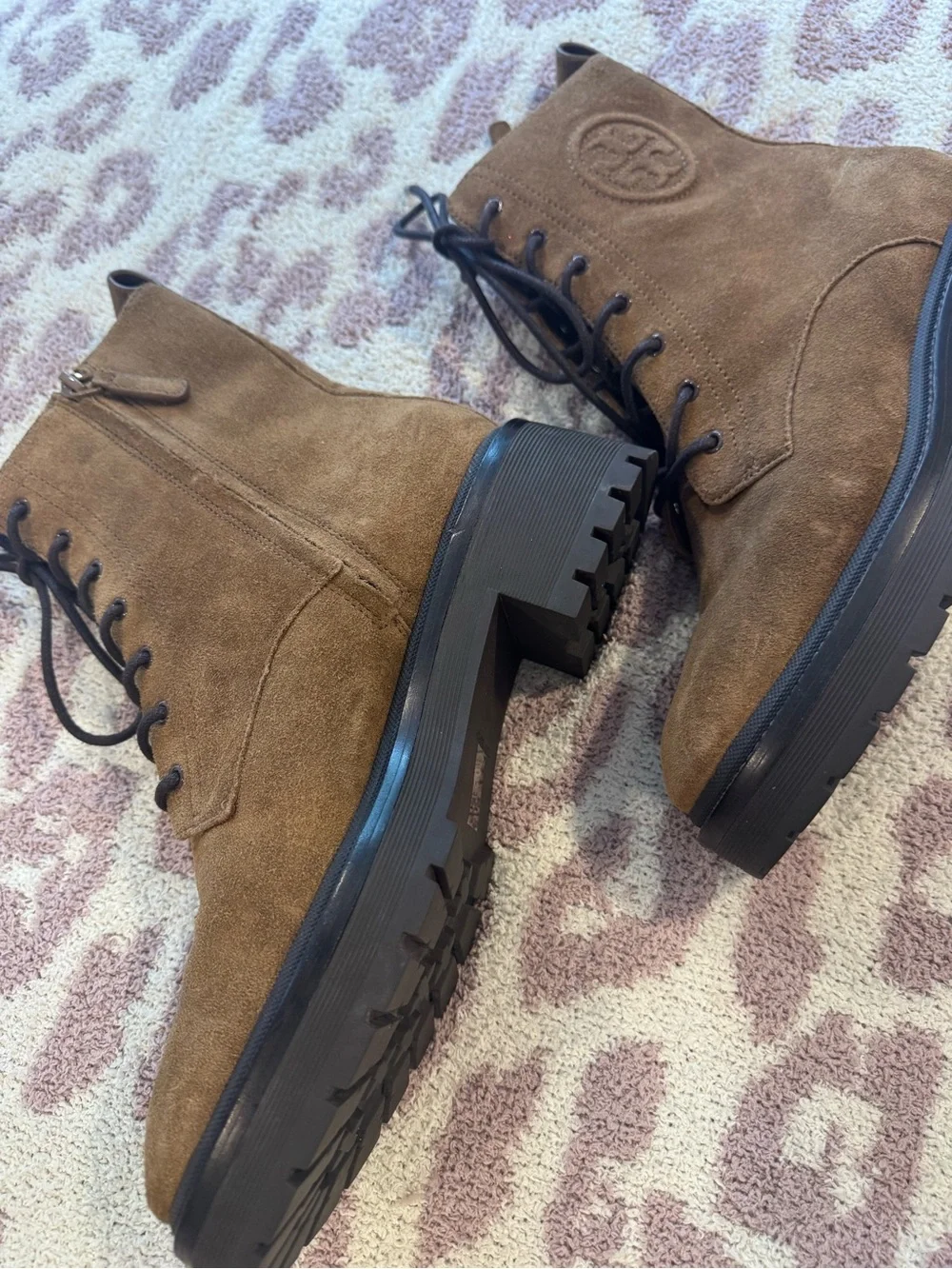 Tory Burch Suede Lace-Up Ankle Boots in Brown. Never worn. Zip-up sides.